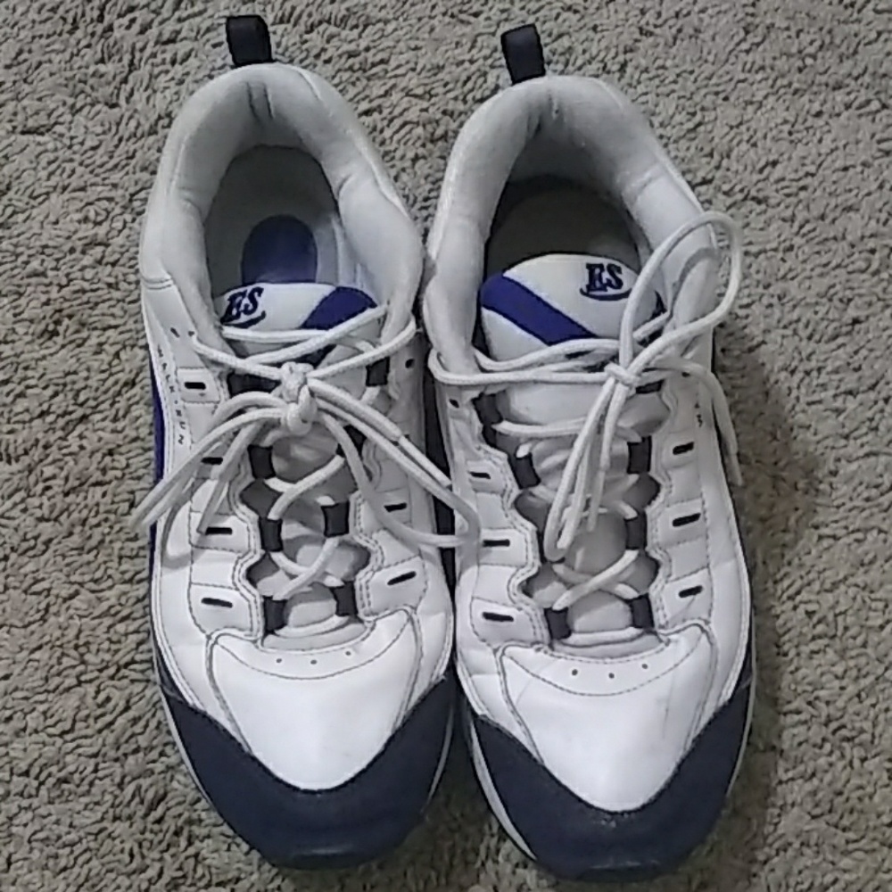 Easy Spirit Walk-run-walk shoes